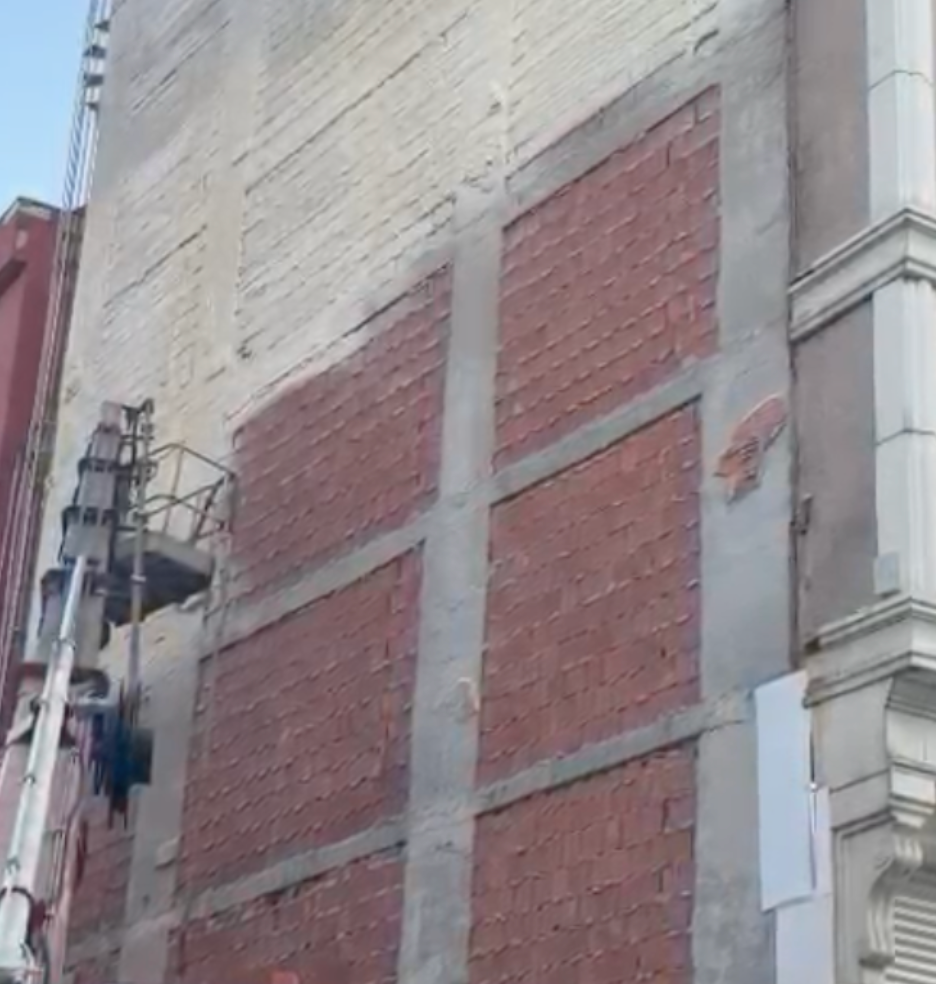 Sprey poliüretan köpük uygulaması ile dış cephe ısı yalıtımı çalışması
